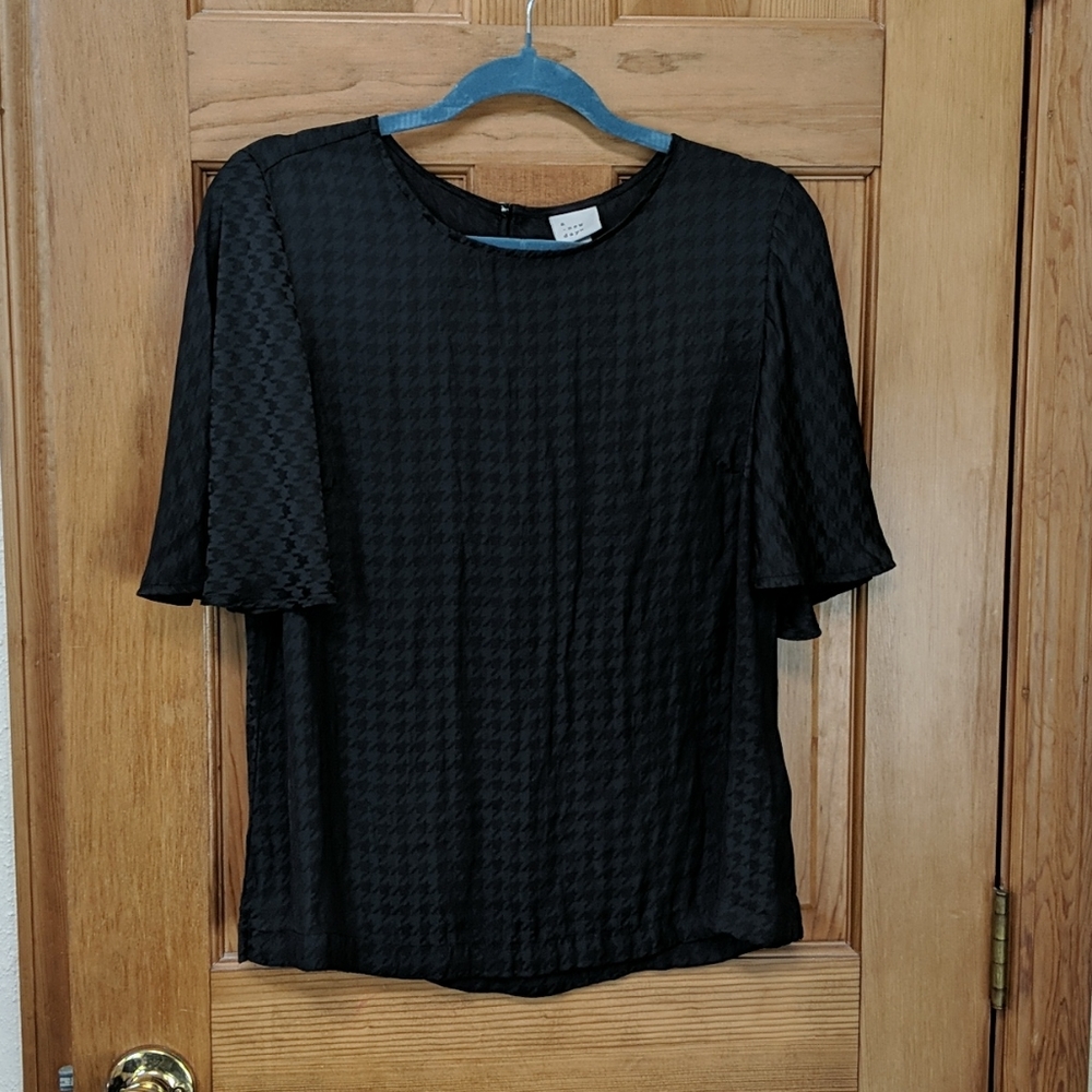 Black flutter sleeve Blouse